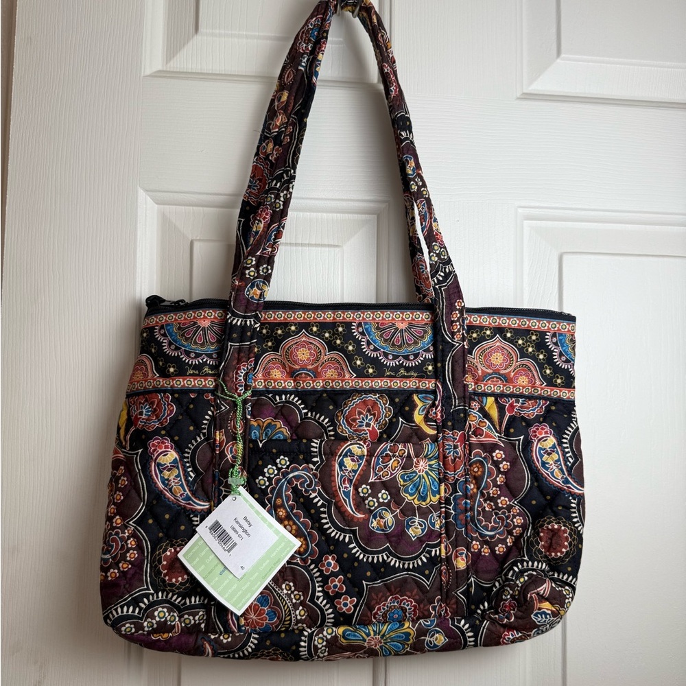 NWT Vera Bradley Betsy Shoulder Bag Kensington Retired Rare Quilted Purse